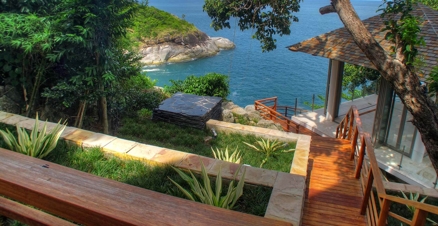 Villa Minh - Wooden stairway and magnificent view